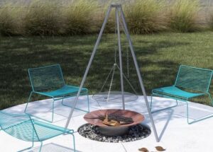 Svenskav Dreibein-Schwenkgrill