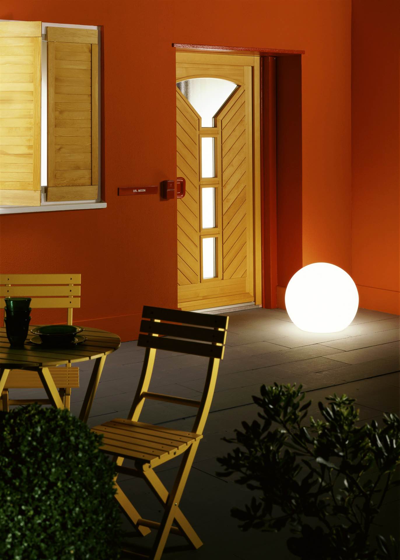 Moonlight Vollkugel weiß mit flex. Sockel und Kabel in versch. Größen – Bild 3
